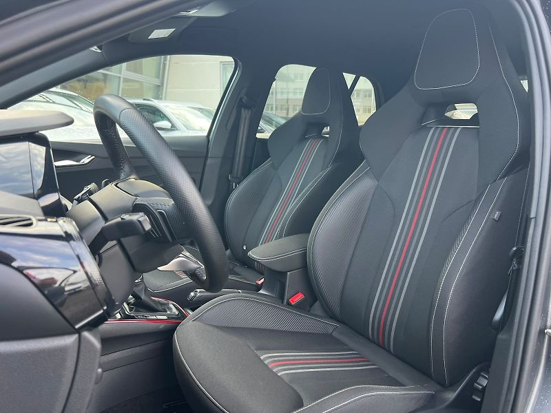 Škoda Fabia Monte Carlo 1,0 TSI 85KW DSG - fotka 8 z 26