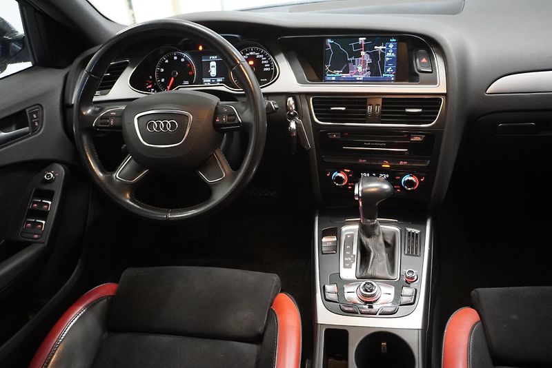 Audi A4 2.0 TFSi-165kW S-LINE QUATTRO  - fotka 21 z 27