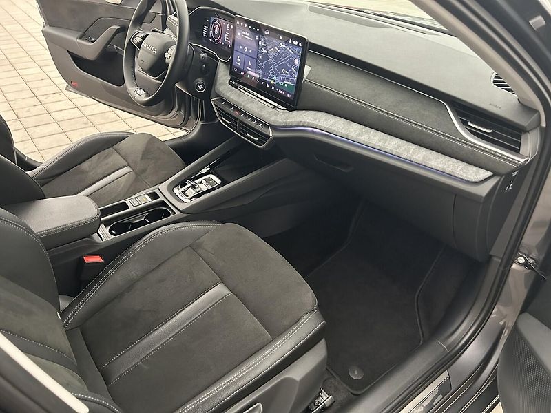 Škoda Octavia 2.0 TDI Top selection - fotka 22 z 25