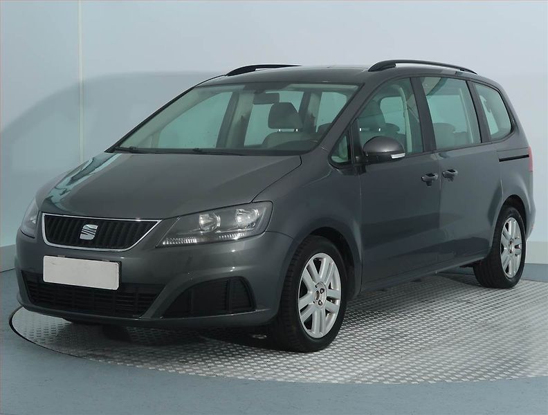 Seat Alhambra (2011) 2.0 TDI, Automat, 7 míst - fotka 2 z 15