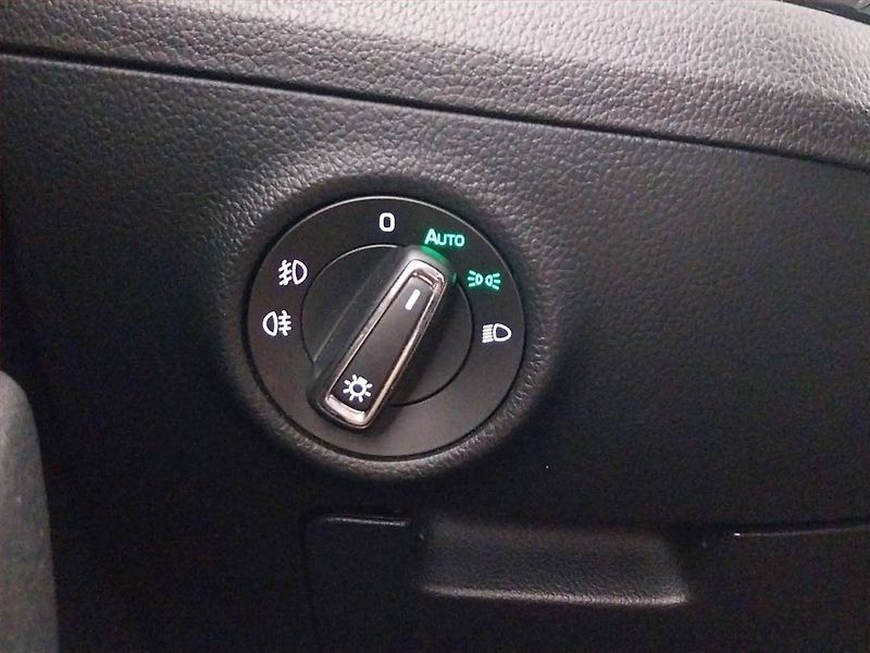 Škoda Superb (2016) Laurin&Klement 2.0 TDI - fotka 22 z 26
