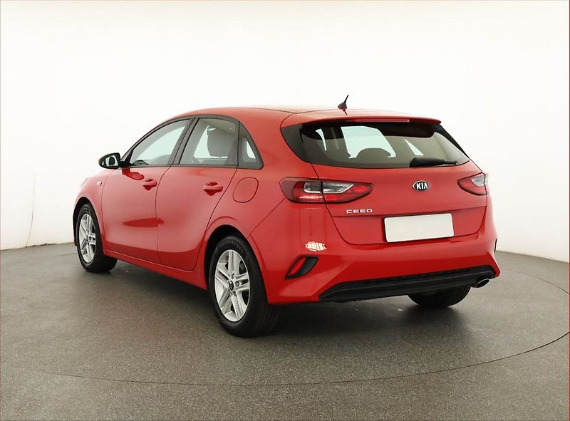 Kia Ceed (2019) 1.4 CVVT, Serv.kniha, Tempomat - fotka 4 z 18