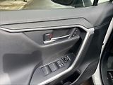Toyota RAV4 2,5 Hybrid Excl. Skyview 4WD A - náhled 11