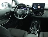 Toyota Corolla (2023) 2.0 Hybrid - náhled 7