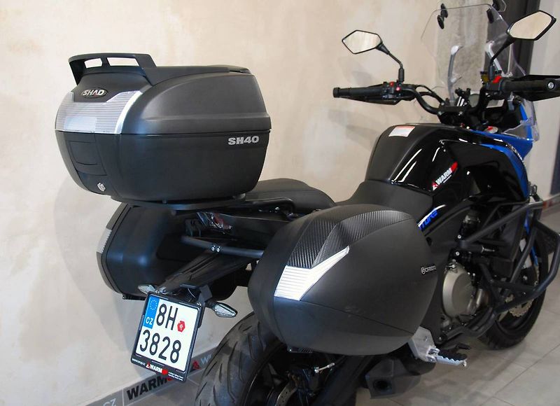 CFMOTO 650 MT (2020) 650MT Premium - hezký stav, pů - fotka 4 z 20