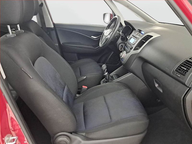 Hyundai ix20 (2013) 1.4 CVVT, Serv.kniha - fotka 9 z 16