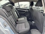 Škoda Octavia 1,9 TDI 77kW Ambiente - náhled 12