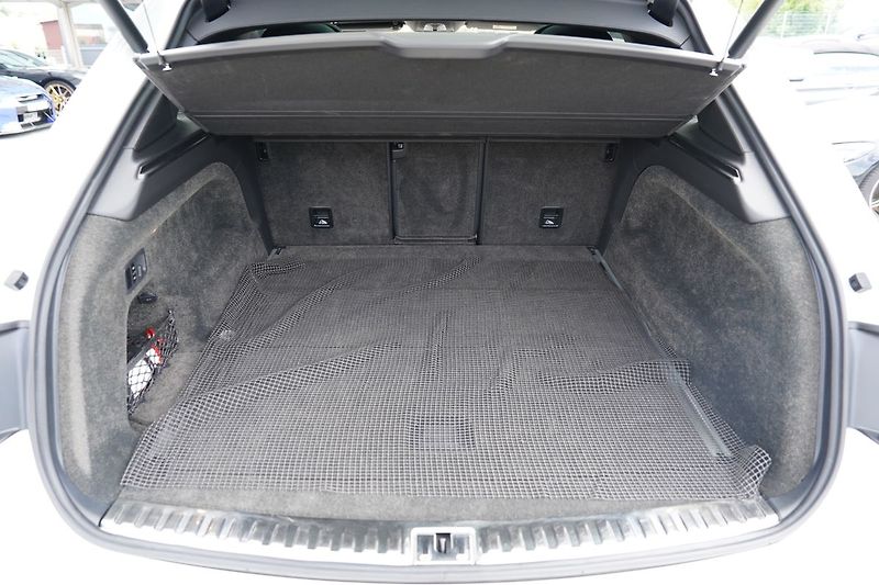 Bentley Bentayga 4.0i V8, Mulliner, ČR, DPH - fotka 19 z 51