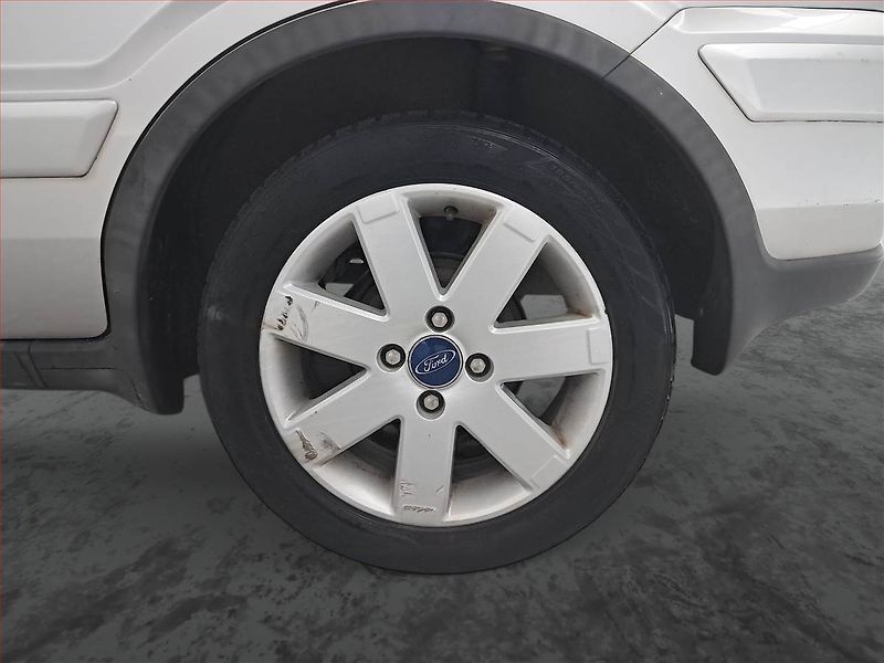 Ford Fusion (2007) 1.4, po STK, Klima - fotka 15 z 15