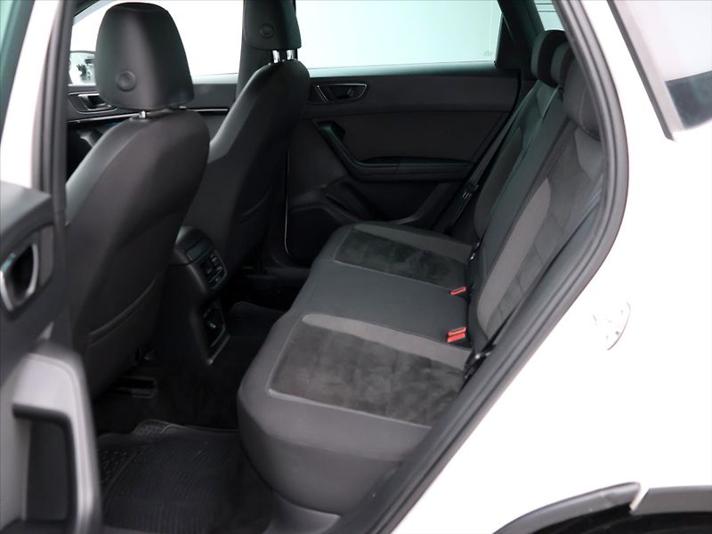 Seat Ateca 1,5 TSI 110kW DSG Xcellence LE - fotka 13 z 30