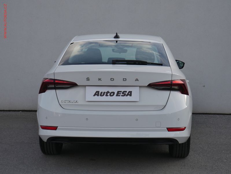 Škoda Octavia (2020) 2.0 TDI, ČR, Ambition - fotka 5 z 20