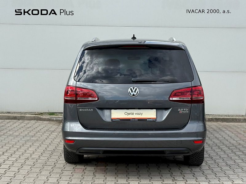 Volkswagen Sharan (2017) 2.0 TDI 135 kW DSG 4x4 - fotka 6 z 23