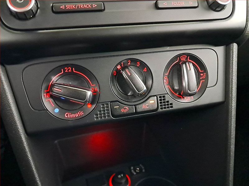 Volkswagen Polo (2009) 1.2 12V, Tempomat - fotka 15 z 19