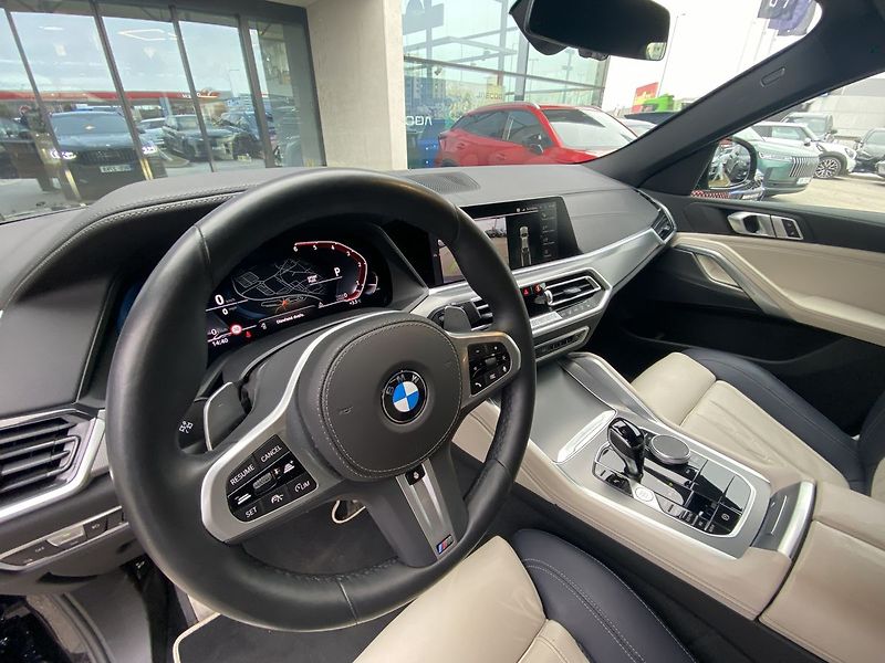BMW X6 40d xDrive - fotka 21 z 32