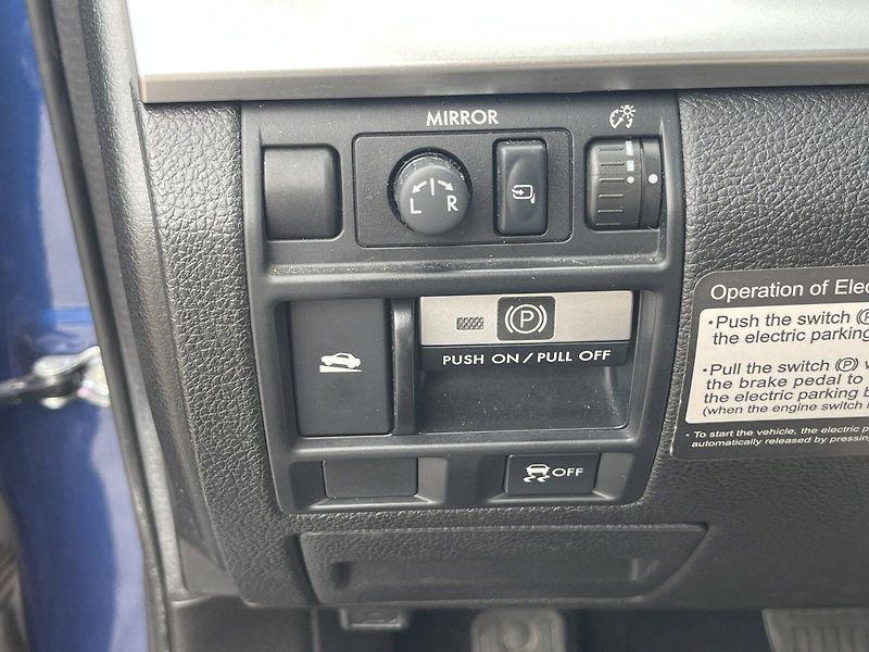Subaru Legacy (2013) 2.5i / 123 kW 4x4 - fotka 20 z 30