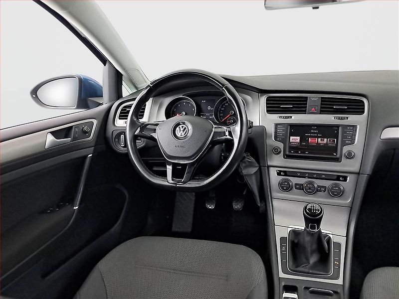 Volkswagen Golf (2016) Comfortline 1.2 TSI, Tempomat - fotka 7 z 15