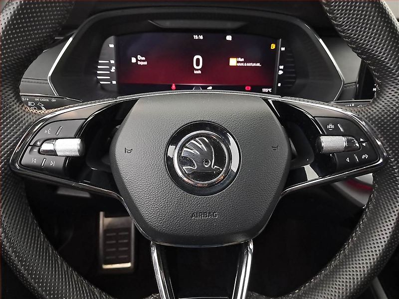 Škoda Octavia (2021) 1.0 TSI, Serv.kniha, Navi - fotka 19 z 21
