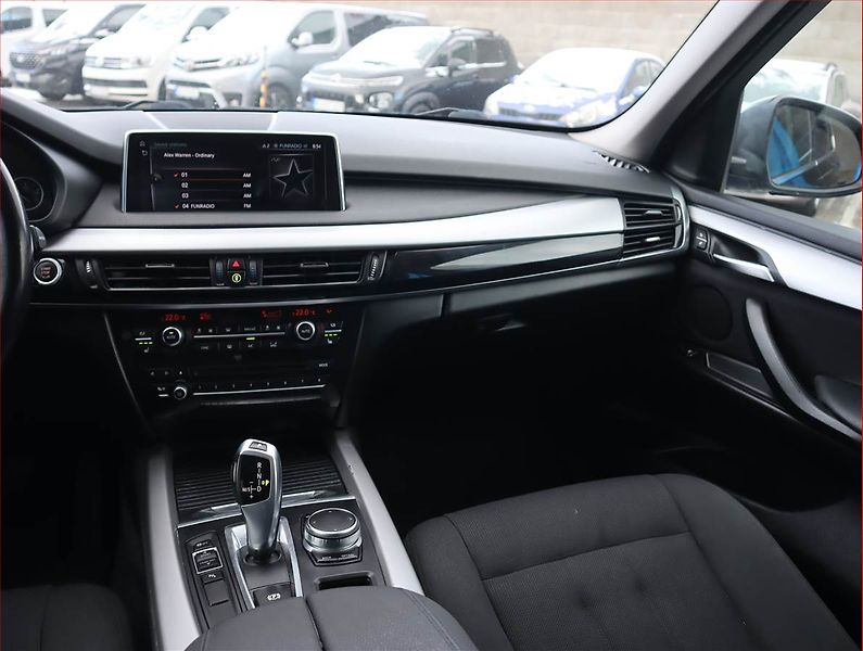 BMW X5 (2017) sDrive25d, Automat, Serv.kniha - fotka 8 z 21