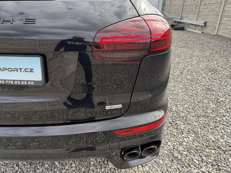 Porsche Cayenne 3.0TDI V6 265PS 4x4 GTS PAKET! - fotka 43 z 159