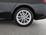BMW Řada 3 (2022) Individual 318 d, Automat - náhled 19