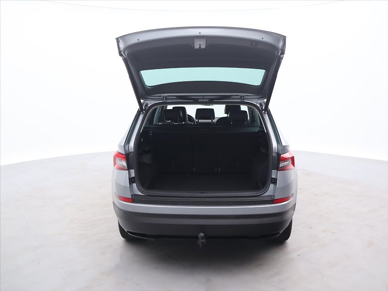 Škoda Kodiaq 2,0 TDI 140kW Style DSG 4x4 CZ - fotka 9 z 29
