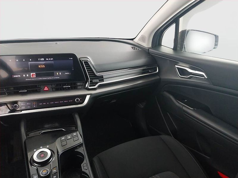 Kia Sportage (2023) 1.6 T-GDI MHEV - fotka 8 z 19