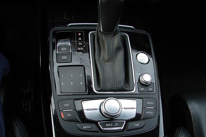 Audi A6 Allroad 3.0BiTDi V6 320PS Quattro Kůže - fotka 39 z 58