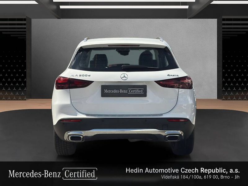 Mercedes-Benz GLA (2025) 200 d 4M - fotka 4 z 27