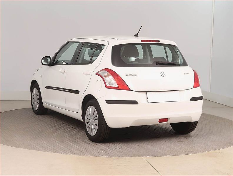 Suzuki Swift (2014) 1.2, Serv.kniha - fotka 4 z 14
