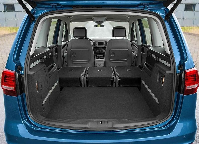Volkswagen Sharan - velké klasické MPV - se rozloučilo