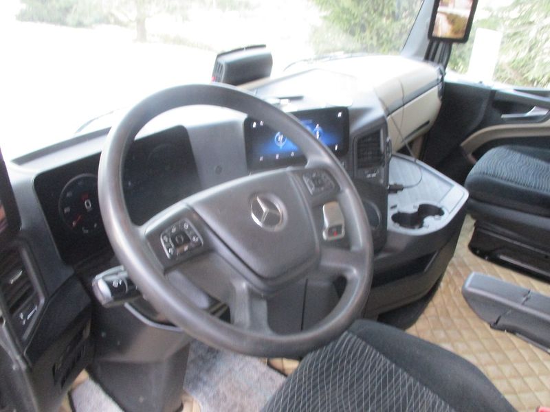 Mercedes-Benz Actros1848 GigaSpace LowDeck - fotka 24 z 46