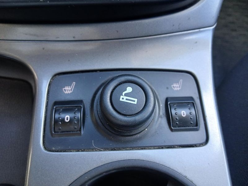Ford Kuga 1.6i - fotka 25 z 36
