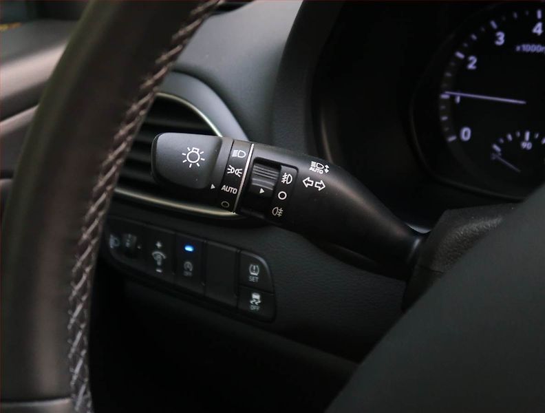 Hyundai i30 (2023) Komfort 1.0 T-GDI, ČR,1.maj - fotka 16 z 22
