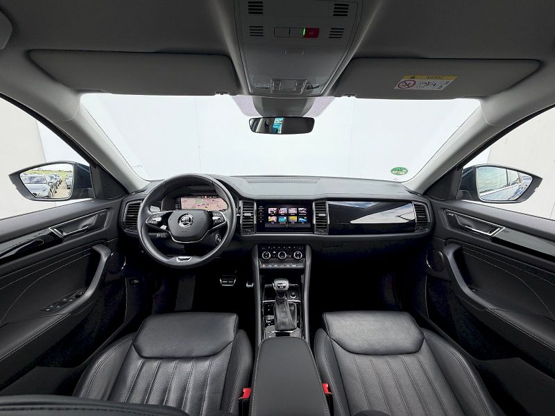 Škoda Kodiaq (2022) 2.0 TSI 140kW 4x4 DSG L&K - fotka 10 z 35