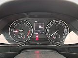 Škoda Superb (2015) 1.6 TDI, Tempomat - náhled 11