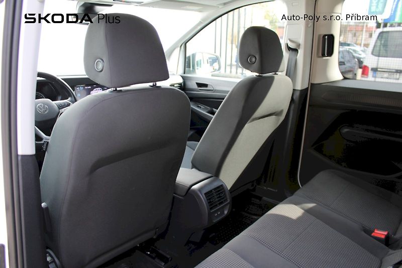 Volkswagen Caddy (2024) Life 2.0TDI / 75kW 6°MP - fotka 17 z 21
