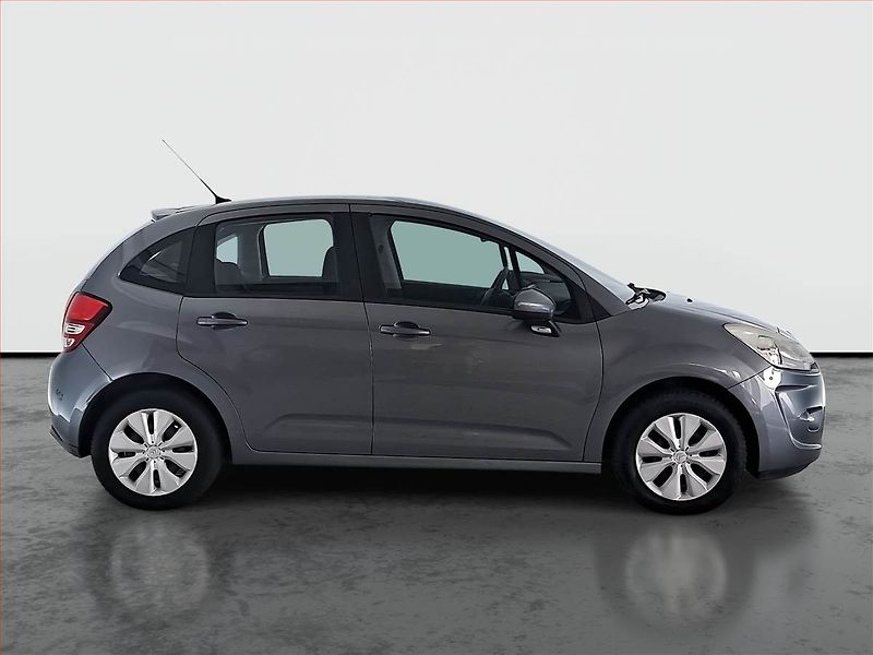 Citroën C3 (2010) 1.4 HDi, po STK, rezervace - fotka 6 z 13