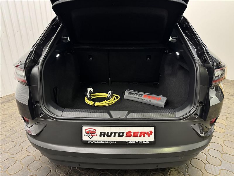 Volkswagen ID.4 150kW PRO PERF. KAM360 SOH 94% - fotka 34 z 44