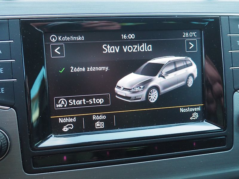 Volkswagen Golf Variant (2014) 2.0 TDI, 110 kW, Navi - fotka 31 z 43