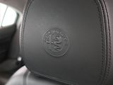 Alfa Romeo Giulia (2018) 2.0 Turbo - náhled 19