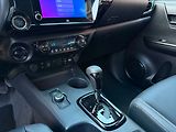 Toyota Hilux 2.8 INVINCIBLE skladem - náhled 11