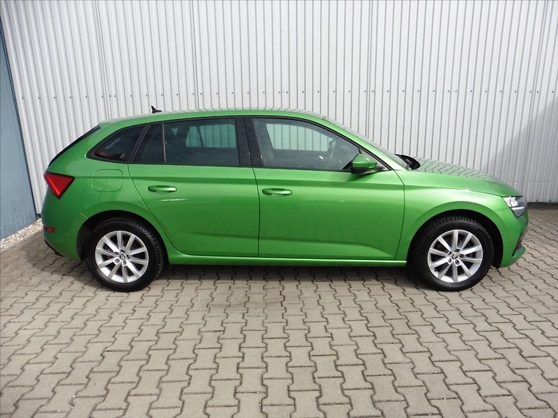 Škoda Scala 1,5 TSi 110kW, Led, Park, Temp - fotka 5 z 16