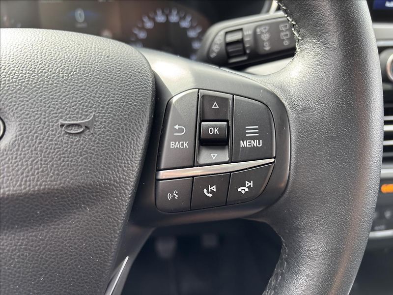 Ford Kuga 1,5 EcoBlue 88kW Titanium X - fotka 34 z 49