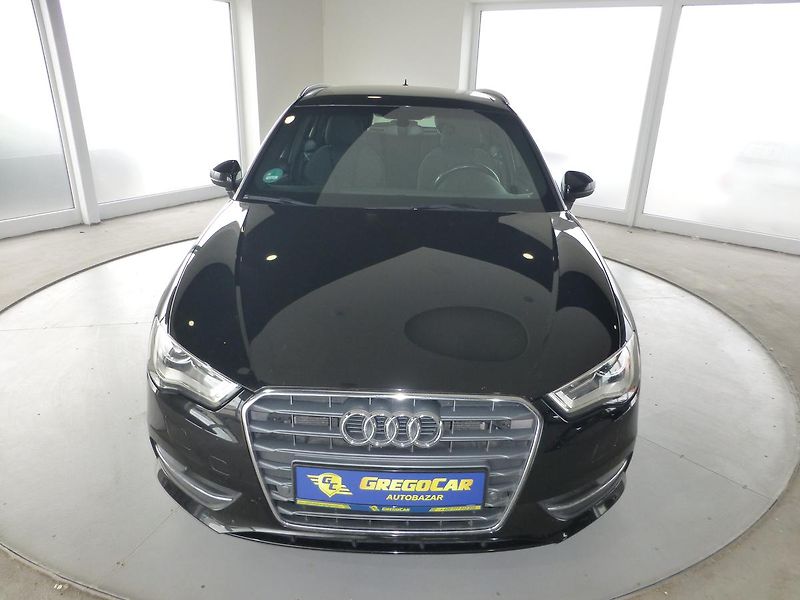 Audi A3 (2013) 2,0TDI-110KW*NAVI*XENON*KAMERA - fotka 2 z 29