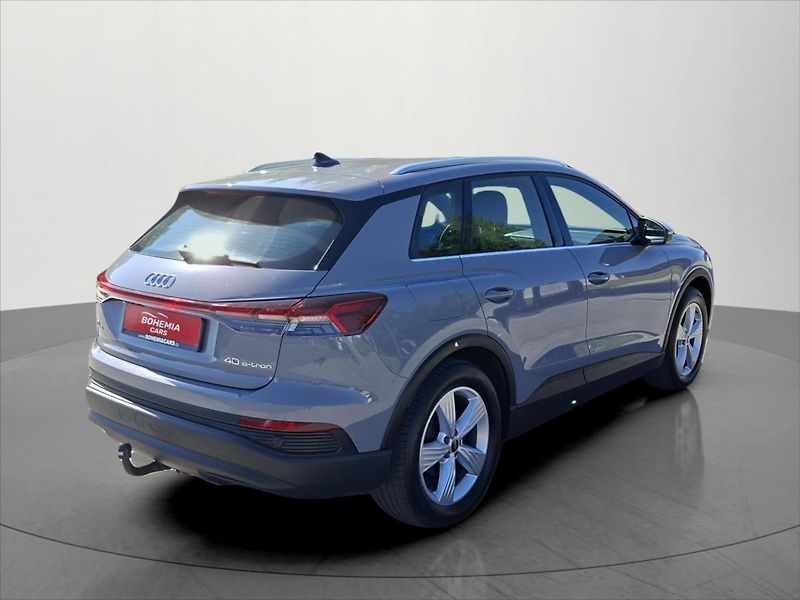 Audi Q4 0,0 e-tron 150 Kw tep.čerpadlo - fotka 7 z 28