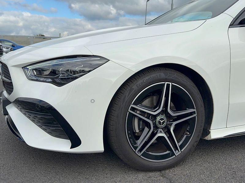 Mercedes-Benz CLA 180 d, AMG, Panorama - fotka 26 z 35