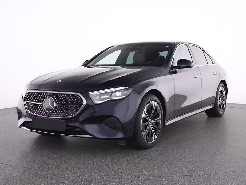 Mercedes-Benz Třídy E 300 de 4M Avantgarde Pano Vent - fotka 1 z 11