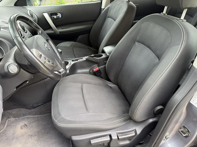 Nissan Qashqai 1,5dCi - fotka 10 z 16