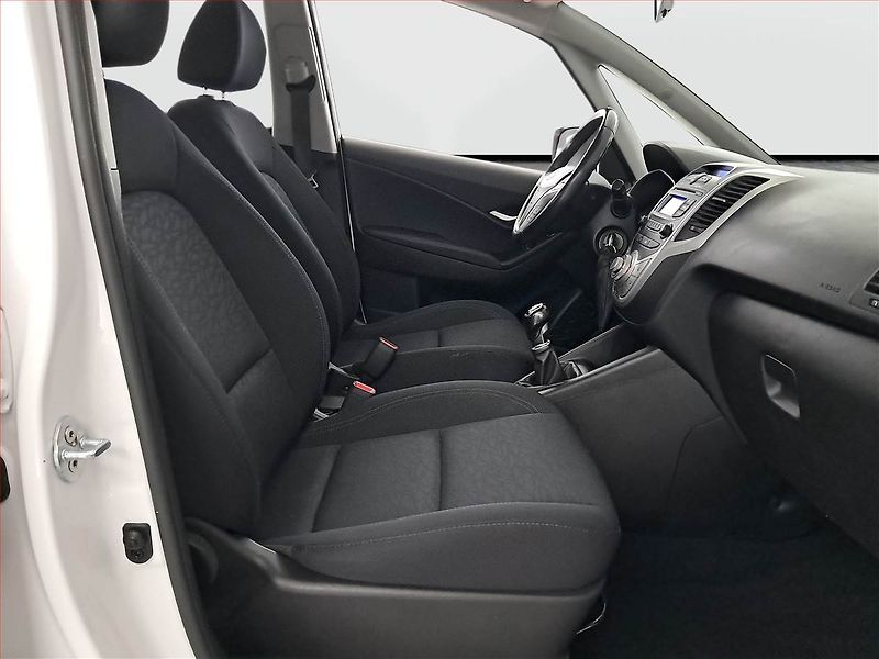 Hyundai ix20 (2018) 1.6 CVVT, ČR,1.maj, Serv.kniha - fotka 9 z 15