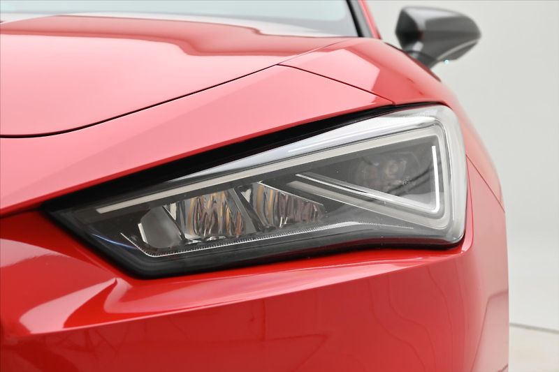 Seat Leon 1,4 FR TSI 150 kW e-Hybrid Zár - fotka 28 z 30